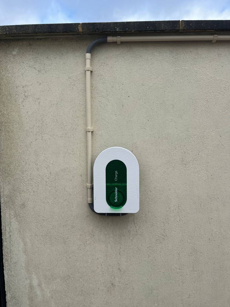Installation d'une borne de recharge 22KW à Buchelay