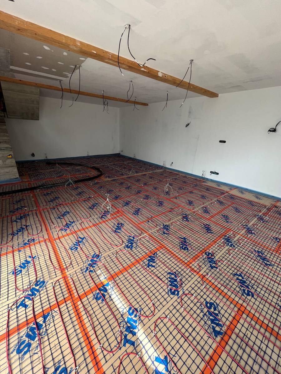 Chauffage au sol : installation, coût, avantages et conseils pour un confort optimal à Buchelay, près de Mantes la Jolie dans les Yvelines